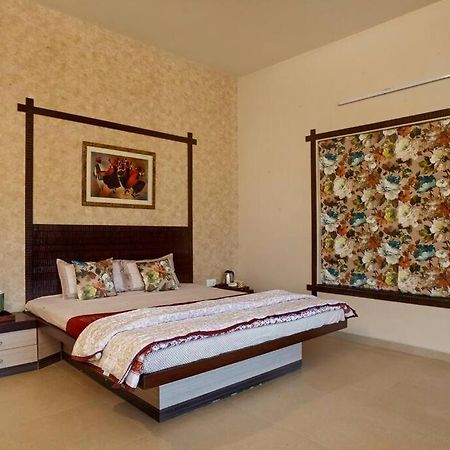 Monica Farms - Monica Retreat Villa Waki ภายนอก รูปภาพ