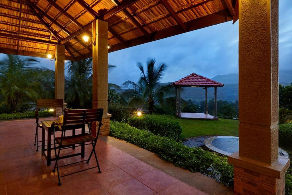 Monica Farms - Monica Retreat Villa Waki ภายนอก รูปภาพ